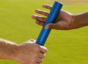 雷火电竞app-红牛革命VS桑巴军团，当德国效率在末节带走巴西格调