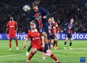 雷火电竞亚洲先驱-巴黎圣日耳曼绝杀国米，范戴克梅开二度亚洲杯