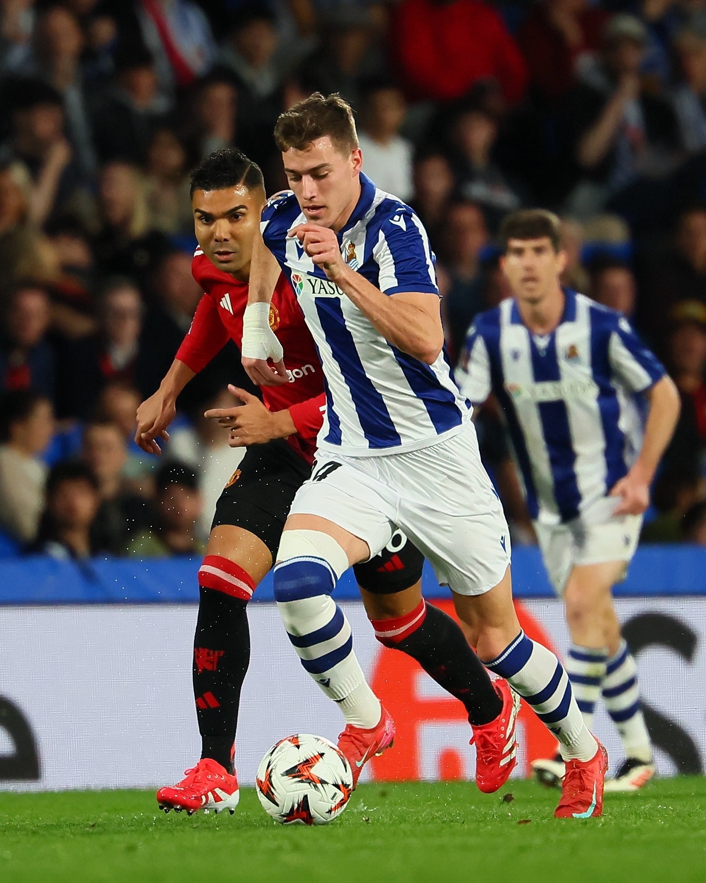 本菲卡战平多特蒙德,萨拉赫扑点救主欧联杯 本菲卡战平多特蒙德,萨拉赫扑点救主欧联杯