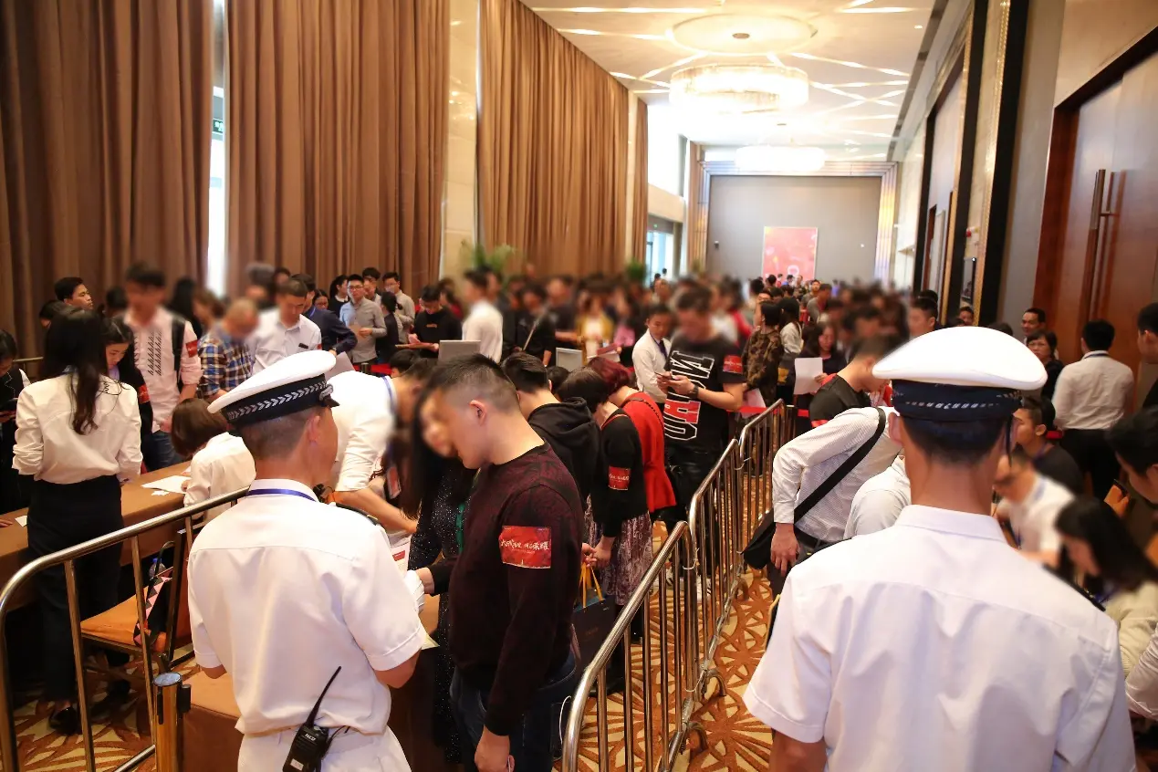 国际球迷翘首期待非洲盛大篮球赛事盛况的简单介绍