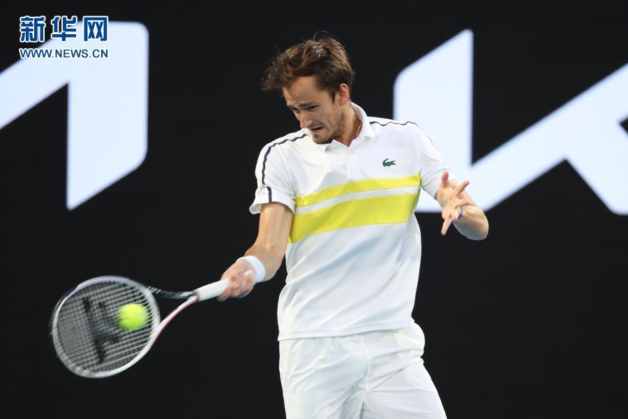 澳网鏖战戴维斯杯，梅德韦杰夫状态火热