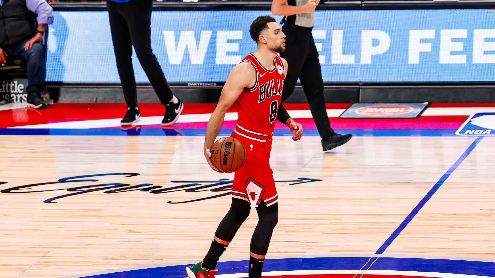 北京队逆转凯尔特人，拉文状态火热